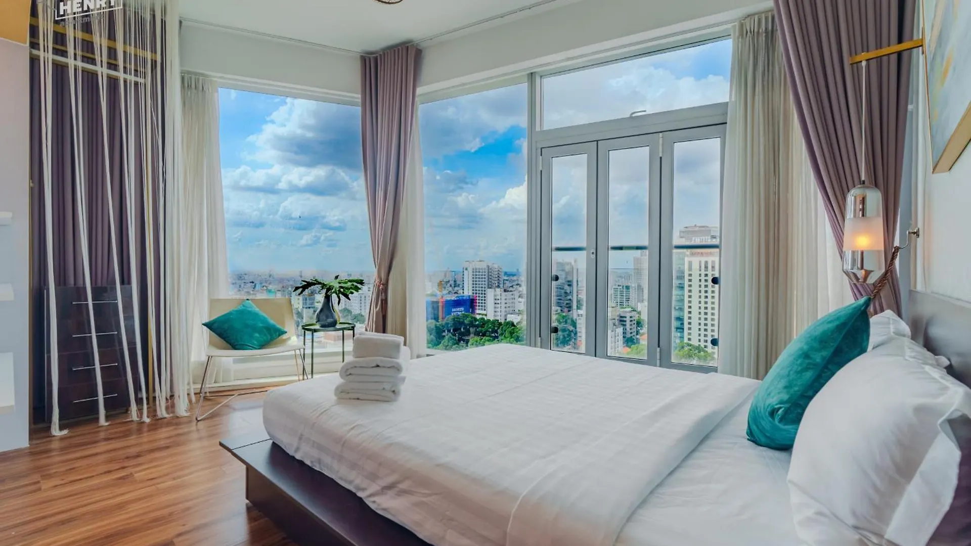 Son&Henry Sailing Tower Apartment Ho Chi Minh City